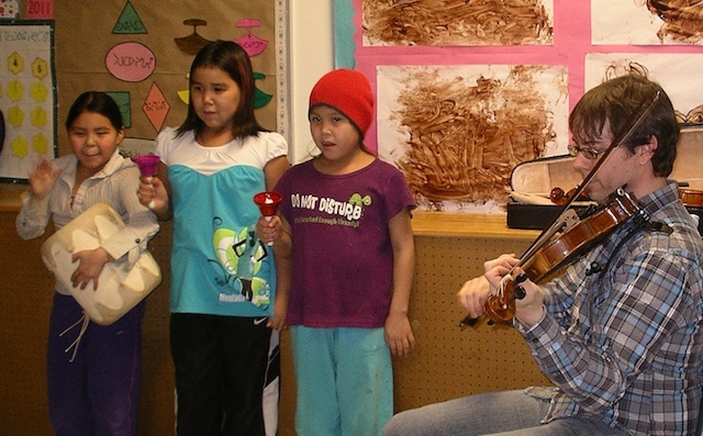 NAC Music Ambassador Greg Brown with students in Igloolik